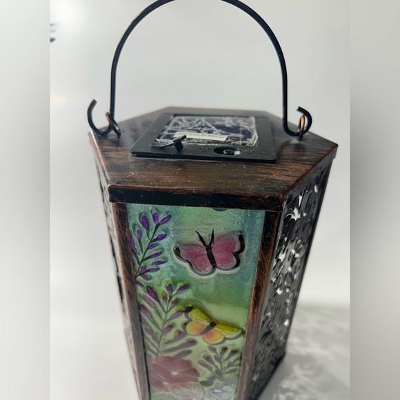 Whimsical Glass & Bronzed Metal Solar Lantern w/ Butterflies 🦋 - Picture 10 of 14